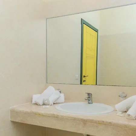 Apartament Ala Birdi 150mt From The Beach - Happy *